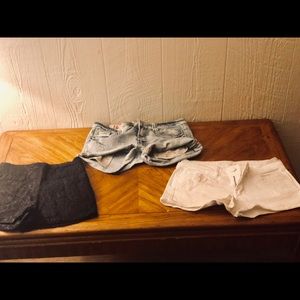 3️⃣ Pair of Shorts!!!